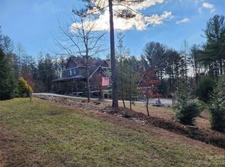 4836 Streamside Dr, Morganton, NC 28655