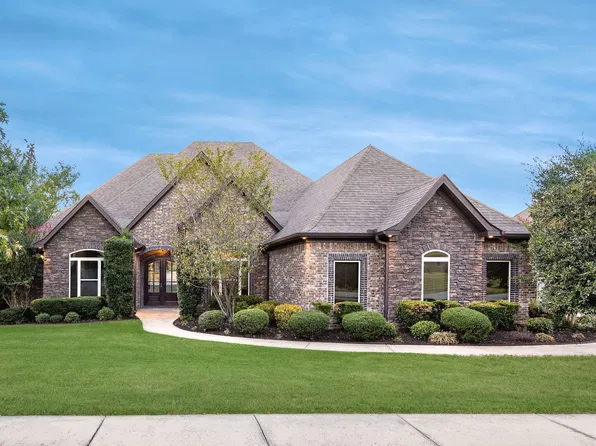 9011 Milan Ave, Benton, AR 72019