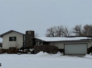 40606 Holloway Rd, Lyman, NE 69352
