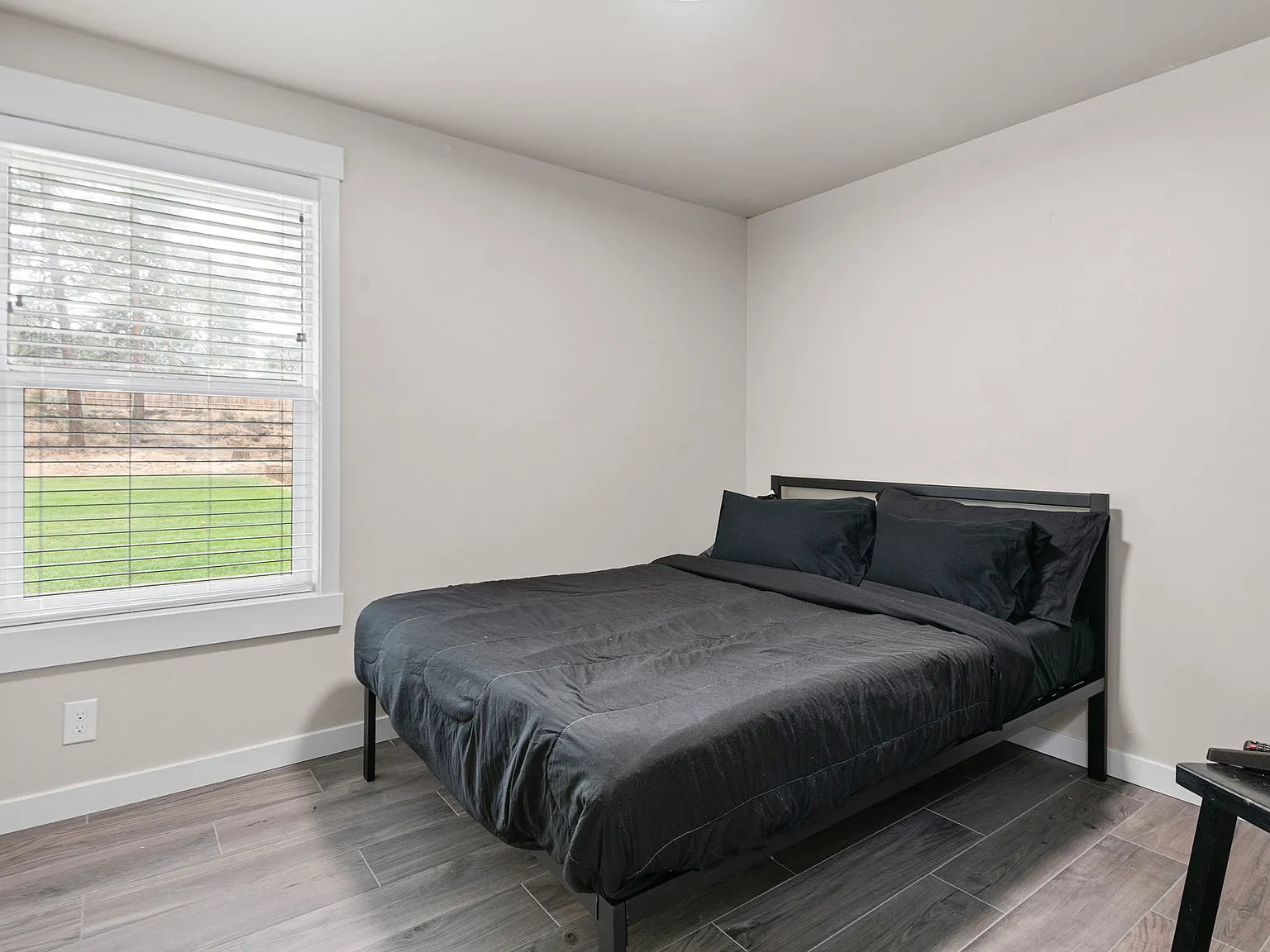3 bed, 1126 sqft, $3,000 — Photo 4