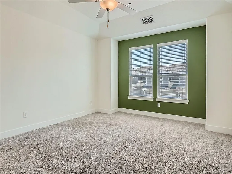 1802 Roseburg Dr — Photo 12