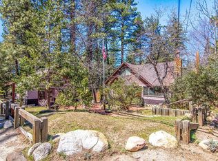 54440 N Circle Dr, Idyllwild, CA 92549