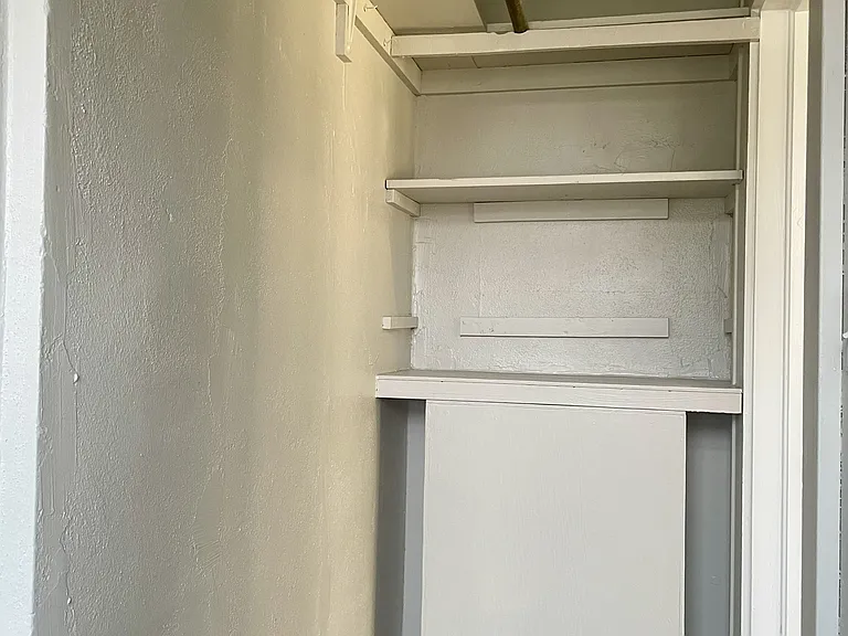 720 S Hickory St — Photo 16