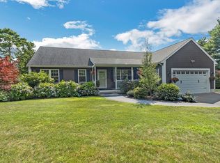 8 Jonathan Ln, Wareham, MA 02571