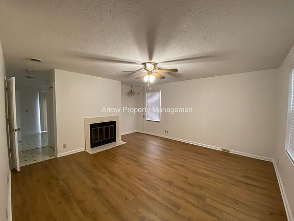 2nd image of 421 S Timber Dr