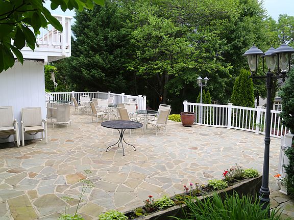 3rd image of 7013 Clifton Knoll Ct