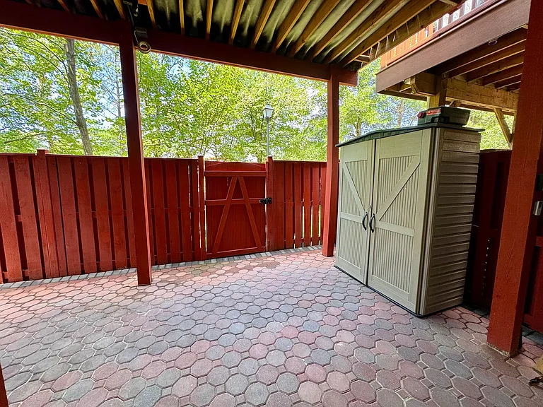 115 Lake Cook Dr — Photo 43