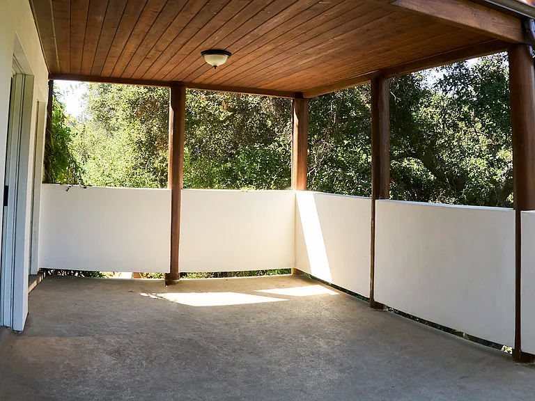373 Loftyhill Dr — Photo 6