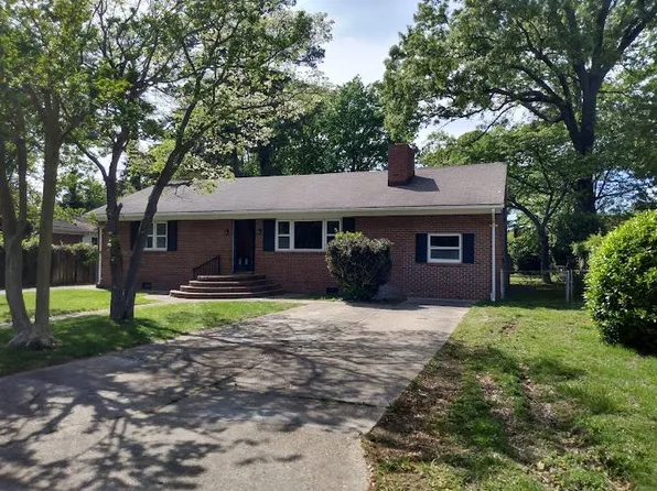 7809 Flowerfield Rd, Norfolk, VA 23518