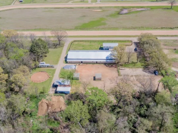 269 Hurricane Bluff Dr, Benton, LA 71006