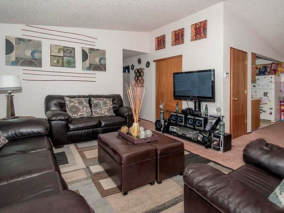 4th image of 3414 NW Port Ct