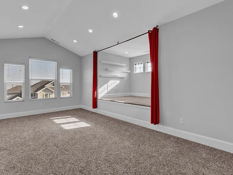 910 S Pace Pl — Photo 34