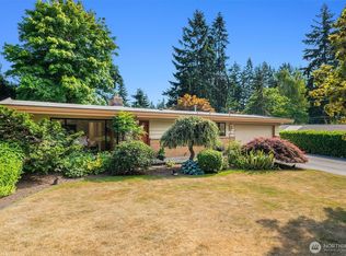 16223 NE 26th St, Bellevue, WA
