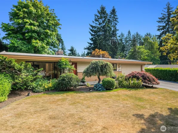 16223 NE 26th Street, Bellevue, WA 98008