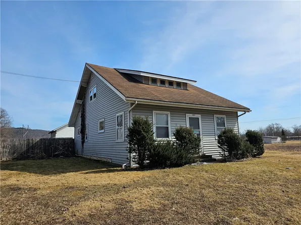 1401 Maple Ave, Elmira, NY 14904