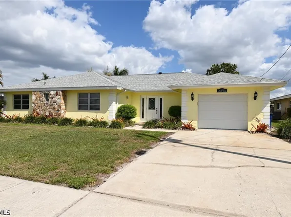 4520 Vinsetta Ave, North Fort Myers, FL 33903