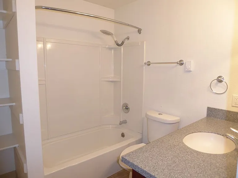 9236 Emily Way — Photo 17