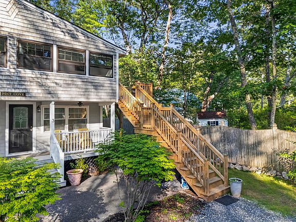 2nd image of 3 Sylvan Cir #2