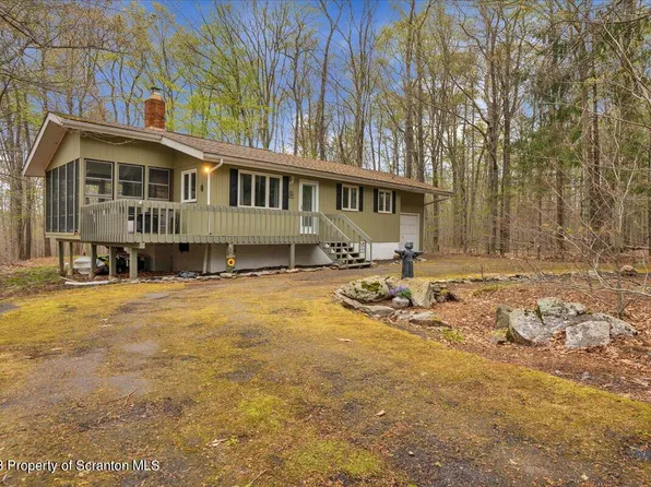 5 Lyman Ln, Clifton Township, PA 18424