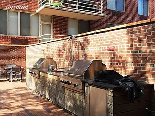 Rented by Corcoran | media 12