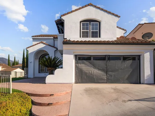 2062 Pleasant Waters Ct, Spring Valley, CA 91977