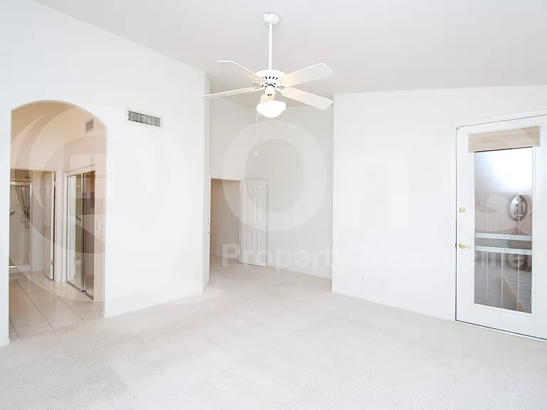 8950 E Yucca Blossom Dr — Photo 15