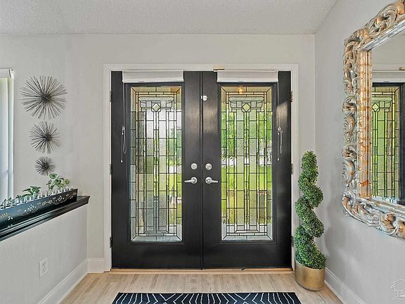 2nd image of 217 Majestic Ct