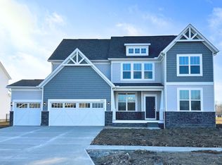 33035 Coastal Dr, Avon Lake, OH 44012