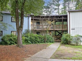 630 Pine Ridge Pl, Raleigh, NC 27609