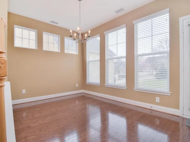 15607 Chipping Dr — Photo 3