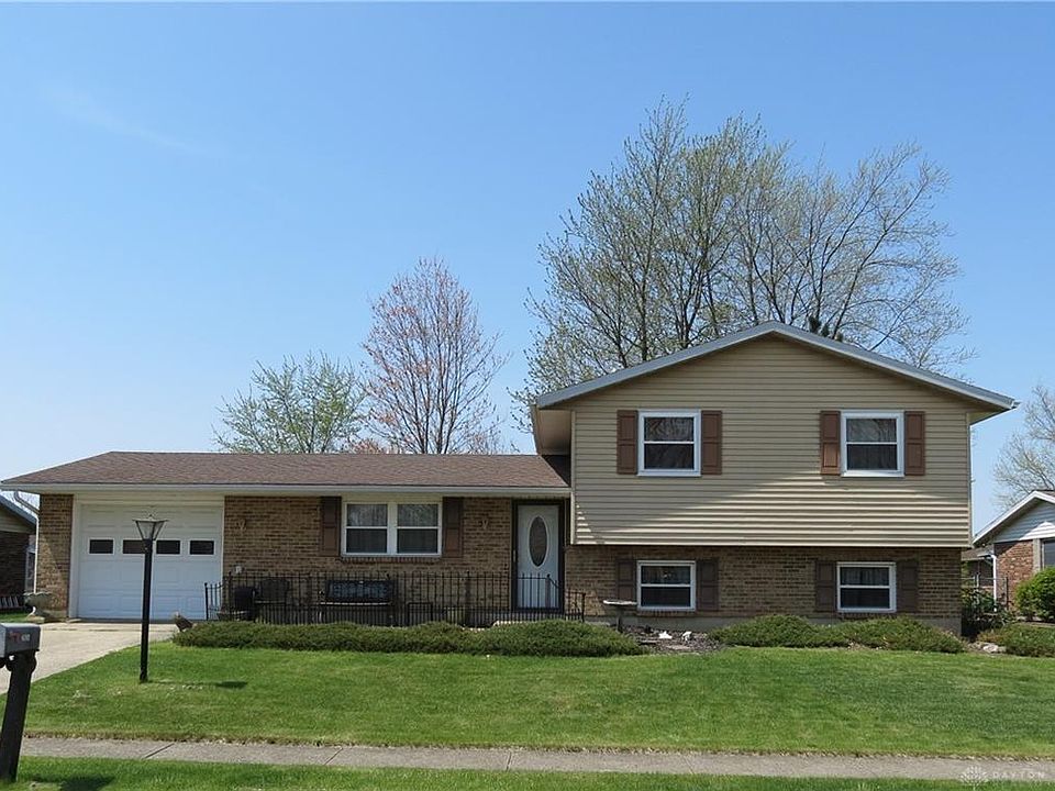 1st image of 2405 Aldrin Dr