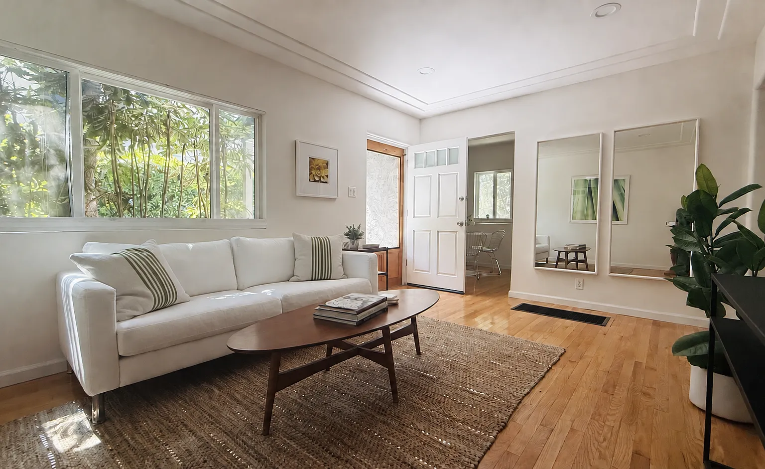 1 bed, $4,150 — Photo 1