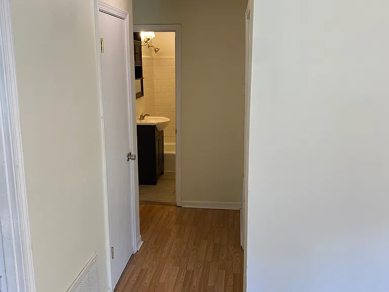 Hall to Beds and Bath