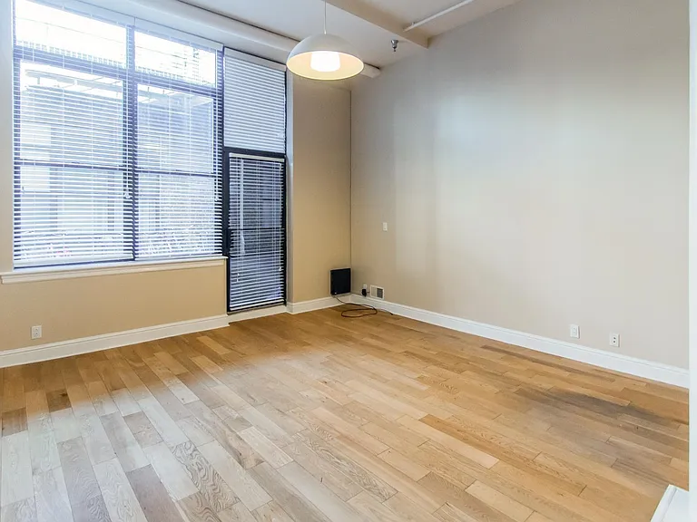 300 Communipaw Ave #106 — Photo 6