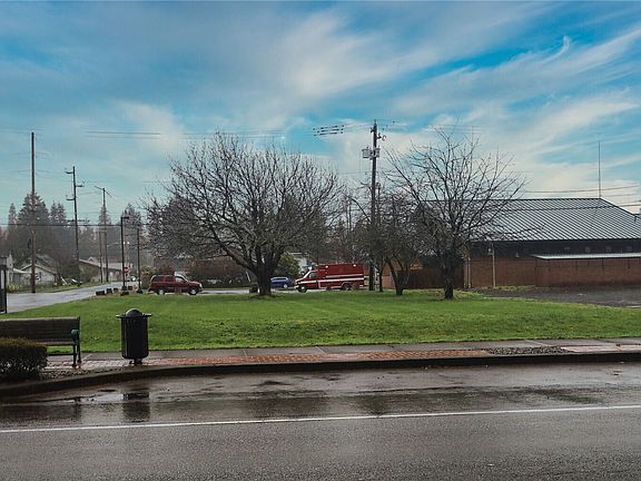 4th image of 1312 1st Street