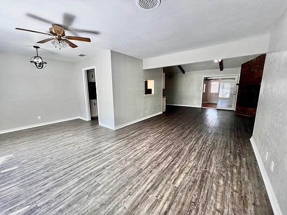 5th image of 1626 Celia Dr