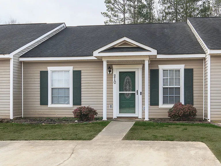 210 Karlie Ct #210 — Photo 8