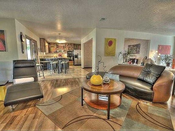 5th image of 2920 Palo Alto Dr NE