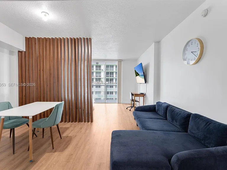1750 N Bayshore Dr #1407 — Photo 12