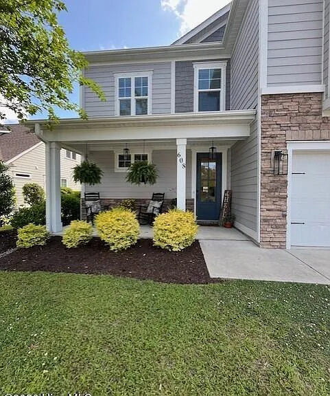 608 Coniston Dr SE — Photo 4