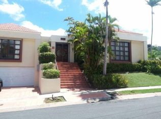 A8 Calle Acropolis, Guaynabo, PR 00969