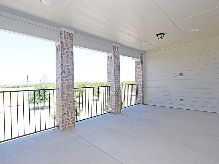 4255 Shavano Dr — Photo 21