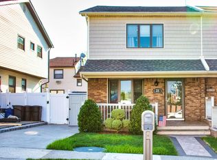 28 Woehrle Ave, Staten Island, NY 10312