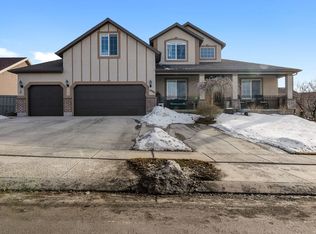1996 E Lone Tree Pkwy, Eagle Mountain, UT 84005