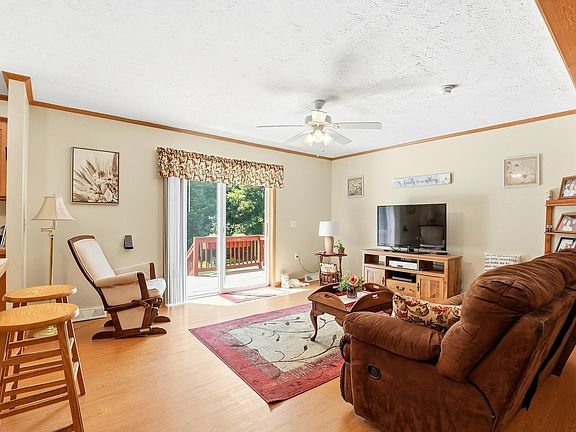 5th image of 11 Northbrook Drive