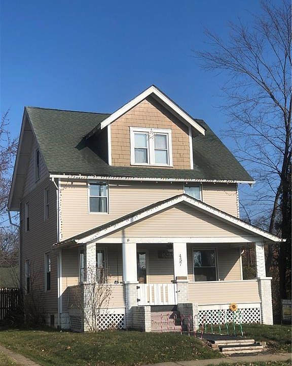 1st image of 457 E Archwood Ave