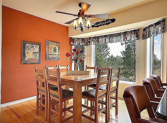 The breakfast nook features a bay window 