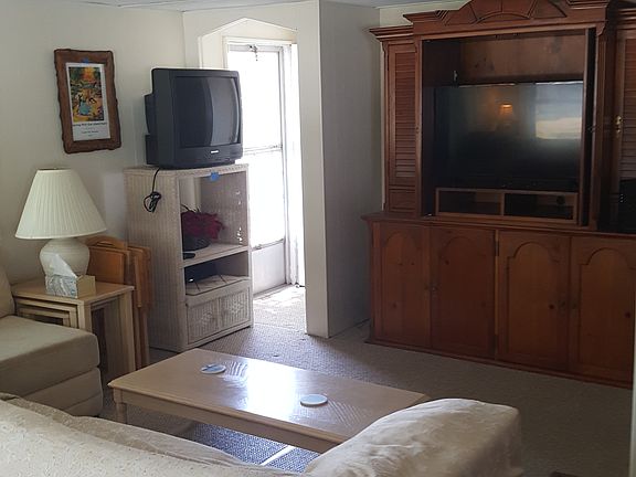 4th image of 2820 McNown Dr