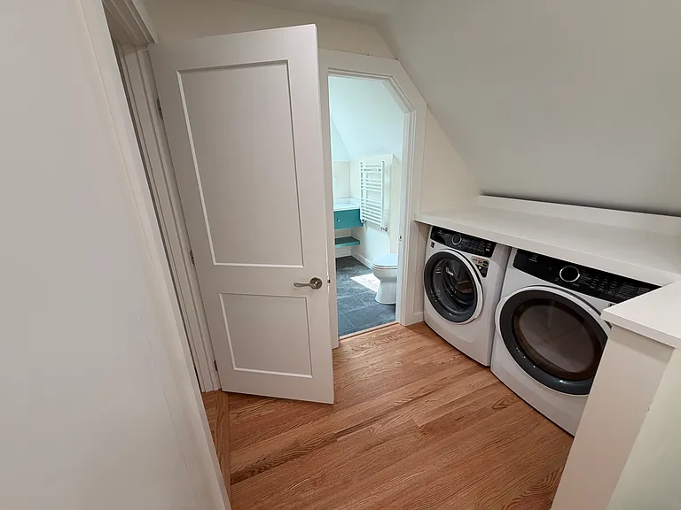 56 Mellen St — Photo 10