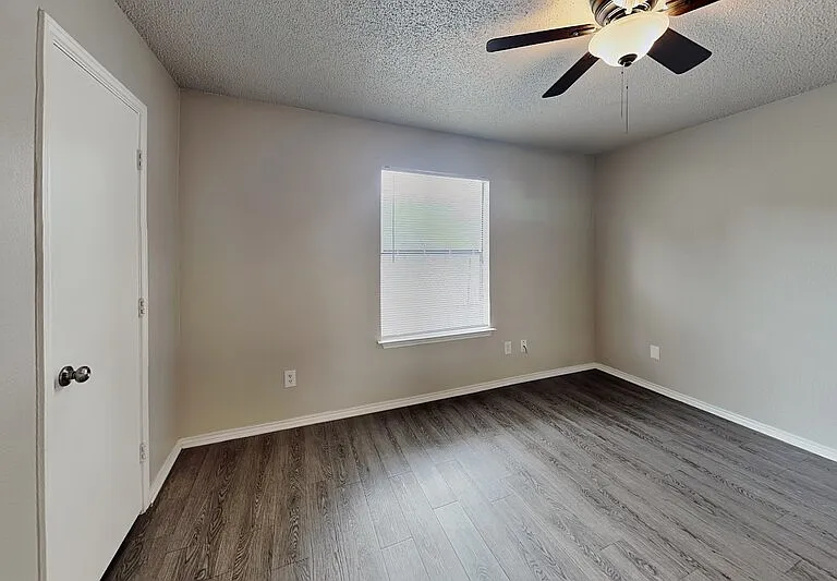 5006 Norma St — Photo 8